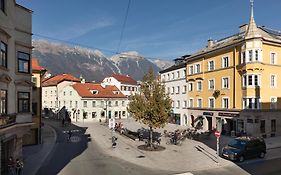 Super Central City Appartement With Free Parking
